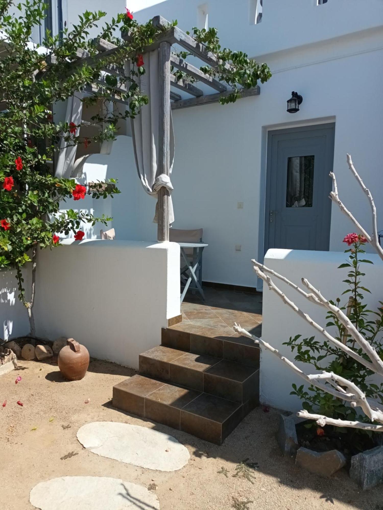 Theofanis Studios Agia Anna  Exteriör bild