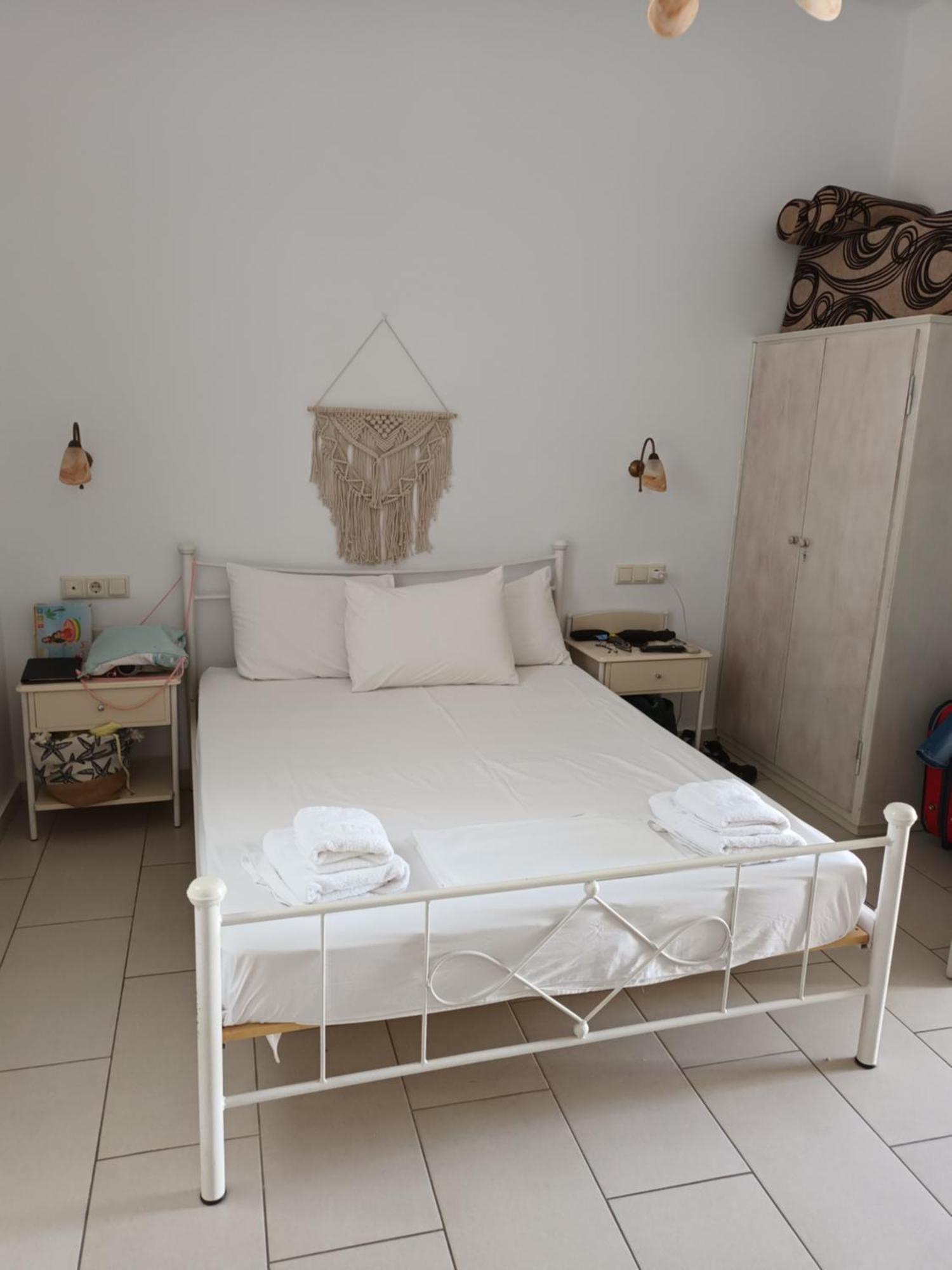 Theofanis Studios Agia Anna  Exteriör bild